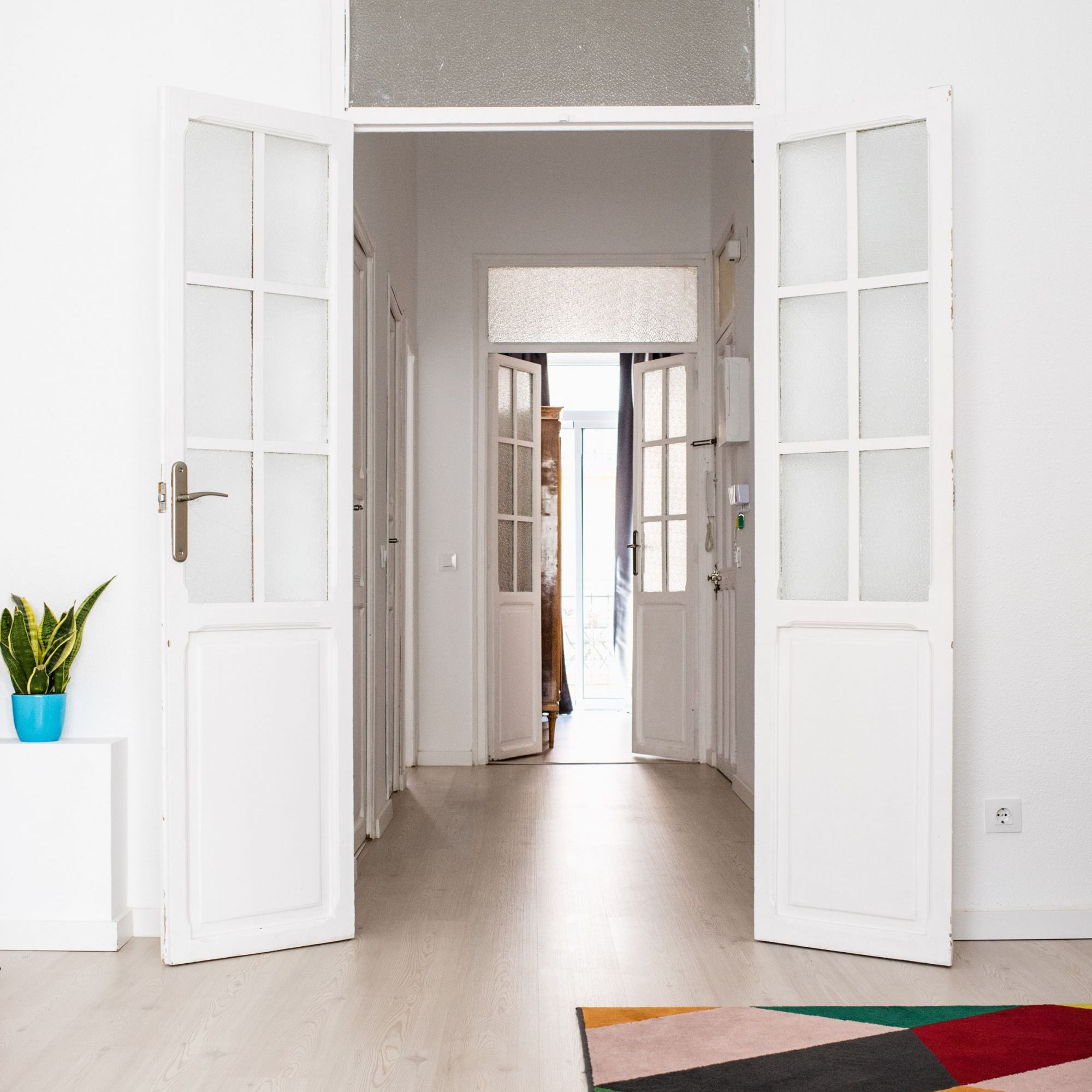 Porte intérieure : comment allier esthétique et isolation phonique ? Mulhouse