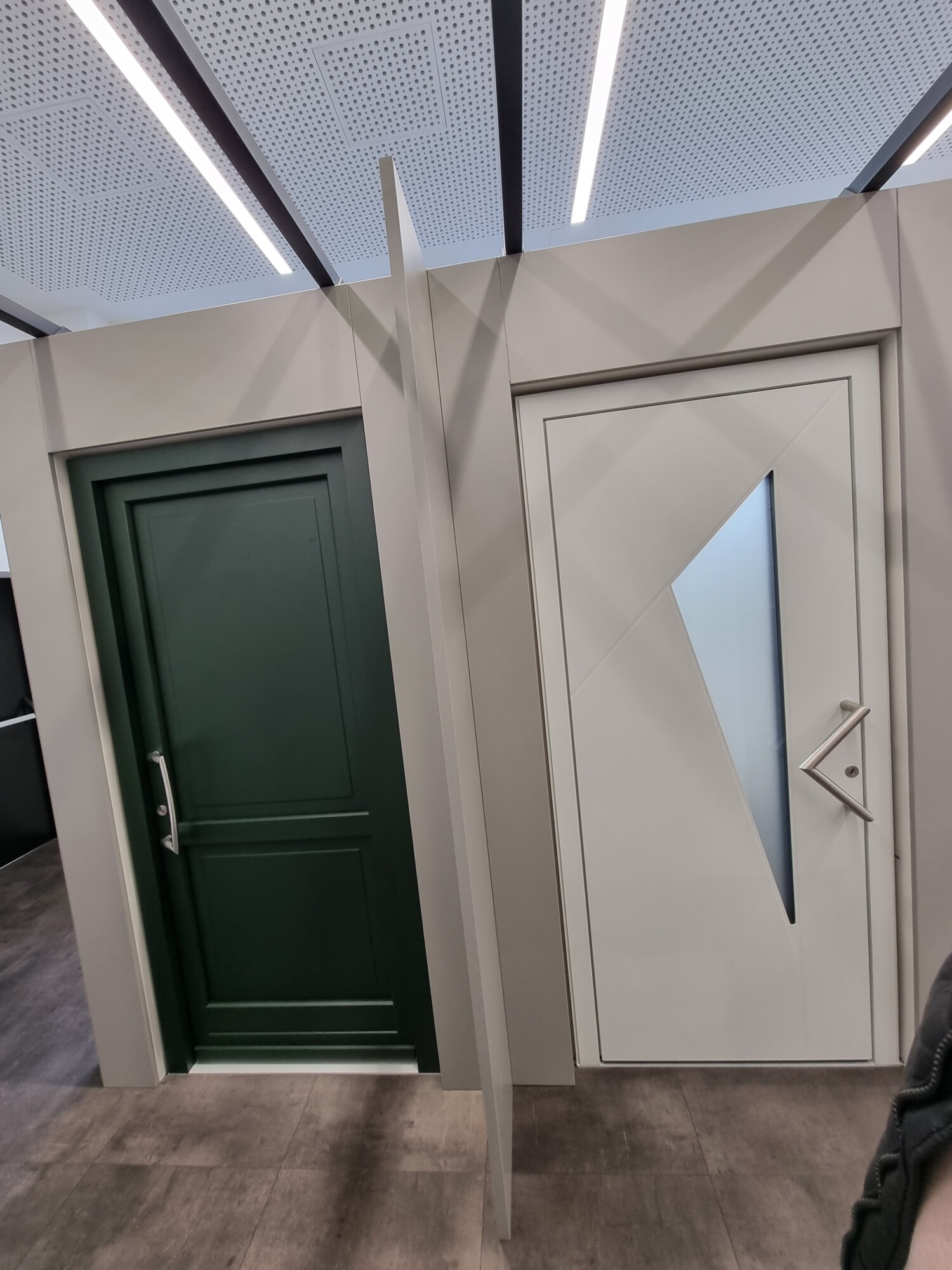 Quand faut-il envisager de remplacer une porte blind&eacute;e de qualit&eacute; standard pour plus de tranquillit&eacute; ? Pfastatt